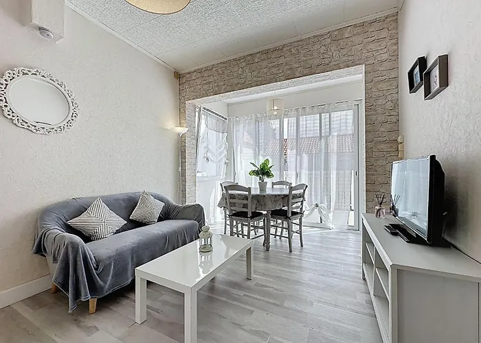 Les Coquillages By Interhome * Saint-Michel-Chef-Chef