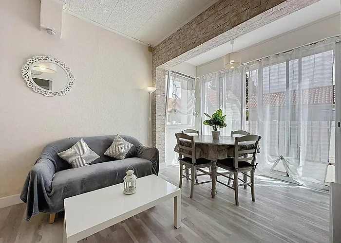 Les Coquillages By Interhome